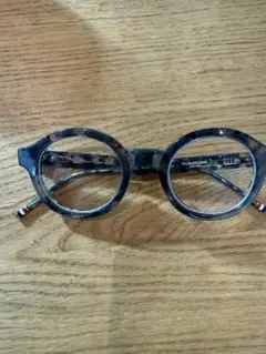 Item thumbnail for item 5a5200fe-d3e5-4c90-b931-ea0cde432a39