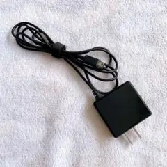 【ジャンク品】3DS 充電器