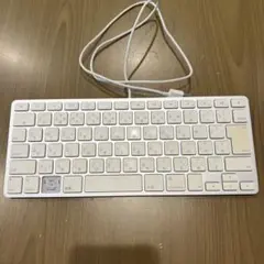 Apple 純正　有線キーボード