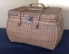 Item thumbnail for item 3396c9ff-fc0a-499b-9ce8-472c8a23b4bb