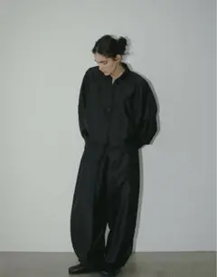 ETRE TOKYO ウエストコードシャンタンカーブパンツ TOMOCO UNABARA × ETRE TOKYO】ウエストコードシャンタンカーブ