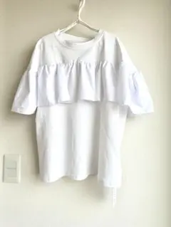 ★新品未使用　ケープ風ギャザーフリル　Tシャツ　白　レディース　カットソー