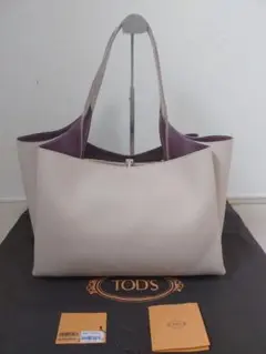 TOD'S レザー バッグ トート ミディアム ベージュ