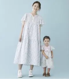プティマイン 親子リンクコーデ　ワンピース　バティックフラワー柄