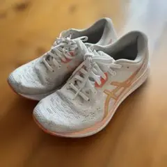 ASICS TOKYO ランニングシューズ ホワイト/オレンジ　23.5cm