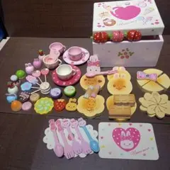 おもちゃの食器とスイーツセット