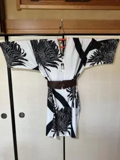 白黒菊柄紬着物 茶色帯付き