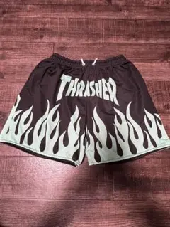 THRASHER フレイムデザイン ショートパンツ