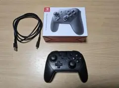 ほぼ未使用 箱傷あり ケーブル付き プロコントローラー