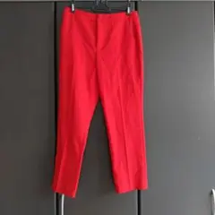 エムプルミエ МPREMIER パンツ スラックス タック 36 赤 クロップド