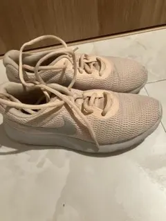 NIKE スニーカー