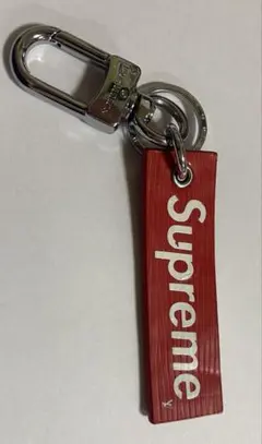 2025年最新】Supreme LOUIS VUITTON キーホルダーの人気アイテム