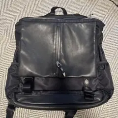 【極美品】イヤパピヨネ BURLAPOUTFITTER コラボ リュック 極美品】イヤパピヨネ BURLAPOUTFITTER コラボ リュック
