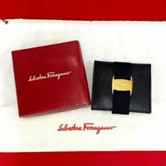 未使用保管品 保存箱付き サルバトーレフェラガモ ヴァラリボン 二つ折り 財布