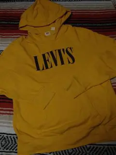 極美品 試着のみ LEVIS イエローパーカー Lサイズ リーバイス
