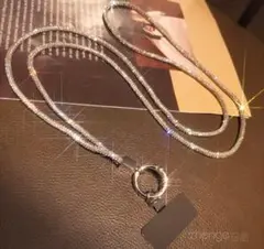 シンプルシルバー　スマホ　ショルダータイプストラップ　キラキラ 　かわいい