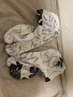 Item thumbnail for item 45c7d0fd-d7c0-48b6-90a2-3d083a5c390f