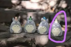 どんぐり共和国　ガチャガチャ　トトロ