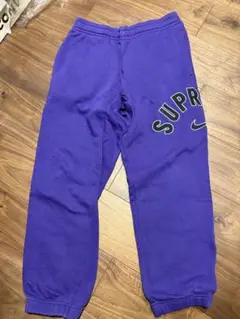 Item thumbnail for item 3a3382dc-17c9-441f-80cb-d555c791f57e