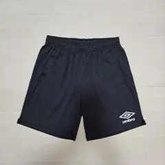 umbro 黒 半ズボン 160サイズ