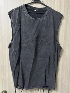 タンクトップ