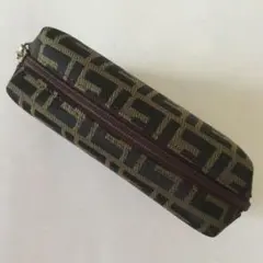 新品　ポーチ　ケース