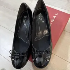 REGAL ブラック パンプス 中ヒール