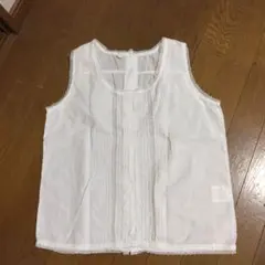 ノースリーブホワイトトップス