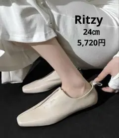 新品同様◆ Ritzy（リッツィー）　24㎝　スリッポン　白
