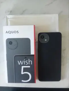 AQUOS wish 5 ブラック 本体 docomo版