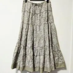 【新品未使用】artipur ペイズリー柄ロングスカート