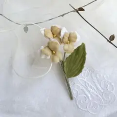 1328 布花 ビオラ コサージュ ハンドメイド 卒業入学式 結婚式