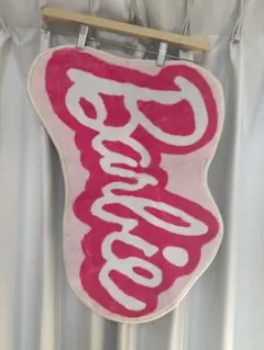 Barbie ラグマットピンク　新品