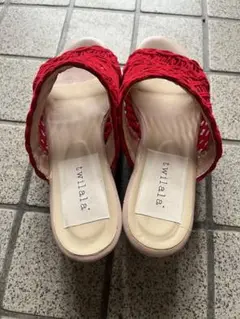 twilala* 赤 メッシュデザイン サンダル