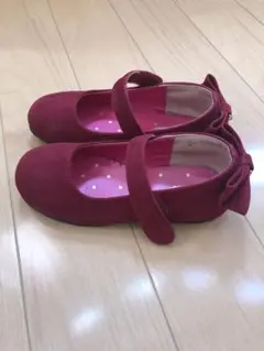 リボン付きワインレッドフォーマルシューズ