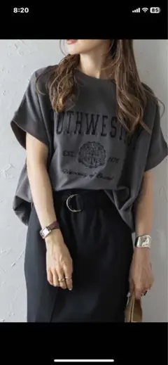 ボンジュールサガン　カレッジ刺繍ピグメントTシャツ　チャコール　新品タグ付き