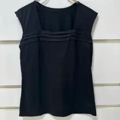 美品　DAKS ブラック ノースリーブ カットソー　トップス　タンクトッ