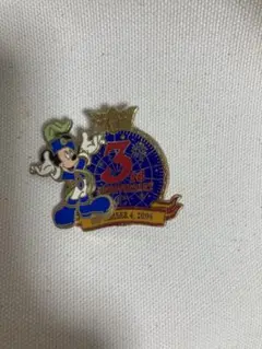 ディズニーシー 3周年記念ピンバッジ
