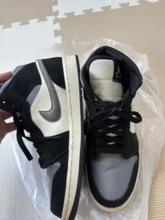 Air Jordan ハイカットスニーカー ブラック/ホワイト/グレー