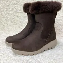 Item thumbnail for item 205c8c6f-3556-47a2-9dcc-6d999af6fe4e