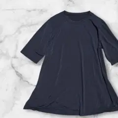 【新品タグ付き】Tシャツ　チュニック　ネイビー　シンプル　スポーツウェア