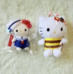 Me% マスコットキーホルダー ハローキティ 水兵& ハチむにゅぐるみマスコット