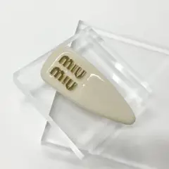 MIU MIU ホワイト バレッタ ヘアピン 楽天市場】ミュウミュウ MIU MIU バレッタ プレックス ヘア