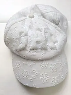 GAP　ホワイト刺繍花柄キャップ 　51cm
