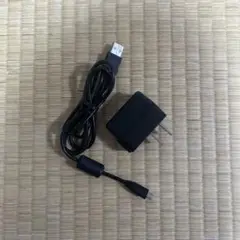 USB-TypeB充電ケーブルとACアダプタ