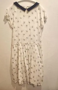 ネセセア　nesessaire 　小花柄　ワンピース