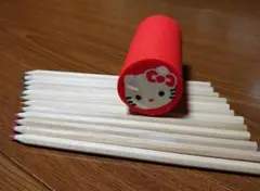 ハローキティの消しゴム・色鉛筆12色セット
