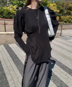 定価5500円　新品未開封　y/m tシャツ ウエストシェイプトップス