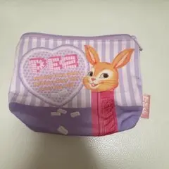 PEZ ウサギデザイン ポーチ　ガチャガチャ
