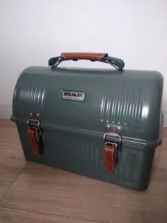 Item thumbnail for item f0953ca2-ab0c-4cd0-8269-6ae705a6416e